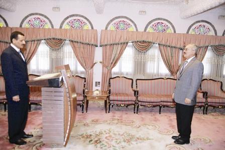 النائب العام يؤدي اليمين القانونية أمام رئيس الجمهورية أمس